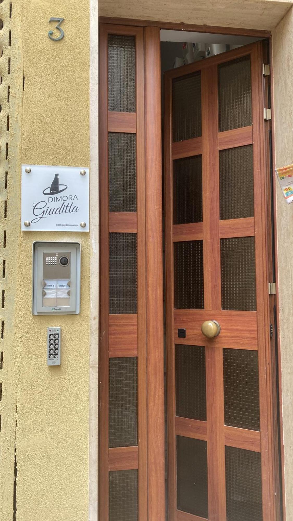 Dimora Giuditta Brindisi Exterior foto